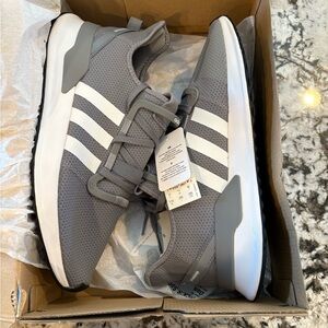BNIB Adidas U_Path Run Gray and White Shoes